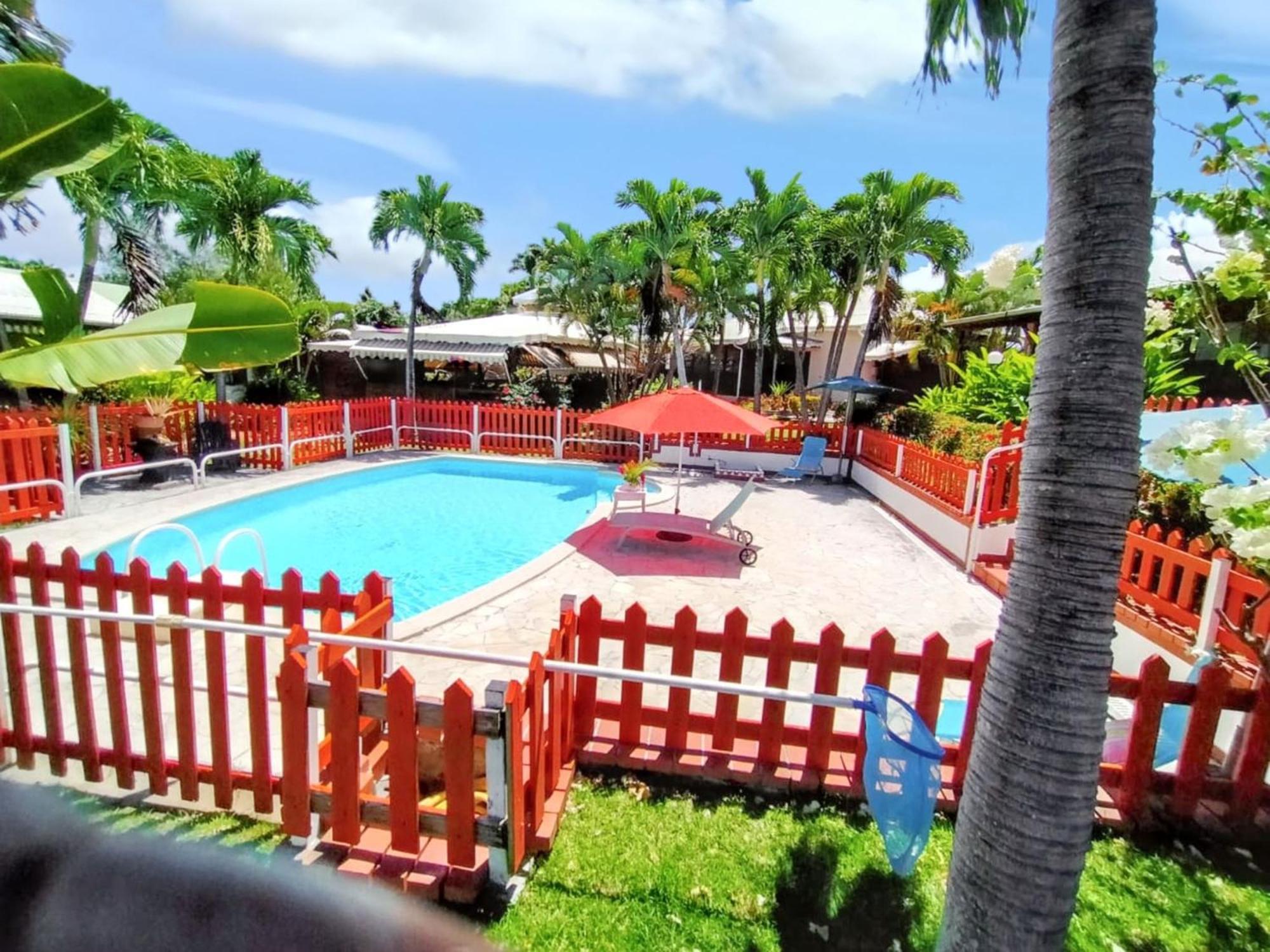 Maison D'une Avec Piscine Partagee Jardin Clos Et Wifi A Rose A 1 Km De La Hébergement de vacances